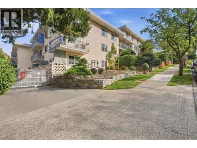 711 6TH Avenue | Vancouver British Columbia | Slide Image Two