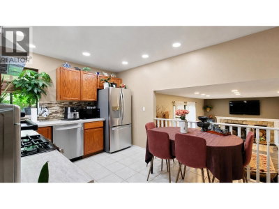 2961 WALTON Avenue | Coquitlam British Columbia | Slide Image Twelve