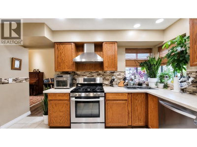 2961 WALTON Avenue | Coquitlam British Columbia | Slide Image Seventeen