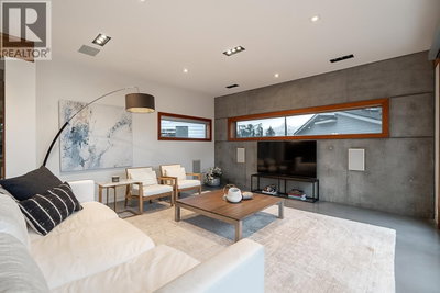7317 BARNET Road | Burnaby British Columbia | Slide Image Six