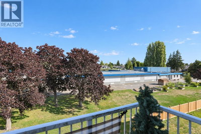 7240 LINDSAY Road | Richmond British Columbia | Slide Image Ten