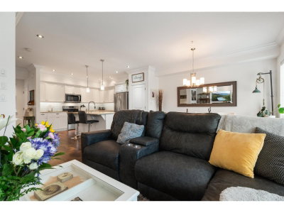 44849 ANGLERS Boulevard | Chilliwack British Columbia | Slide Image Twelve