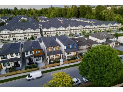 6356 138 Street | Surrey British Columbia | Slide Image Three