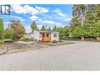 21163 LOUGHEED Highway | Maple Ridge British Columbia | Slide Image One