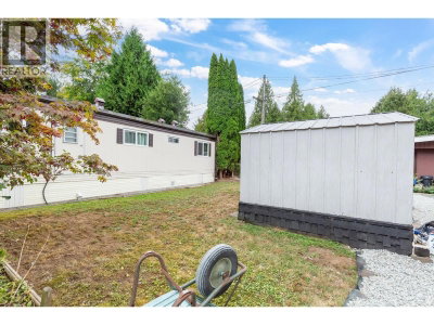 21163 LOUGHEED Highway | Maple Ridge British Columbia | Slide Image Thirty-three