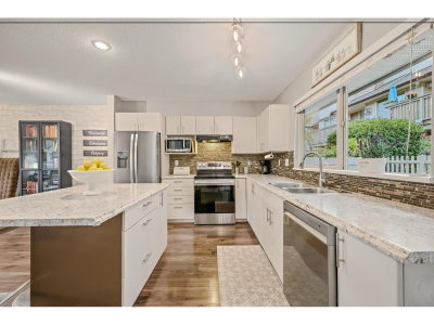 20350 68 Avenue | Langley British Columbia | Slide Image Nine