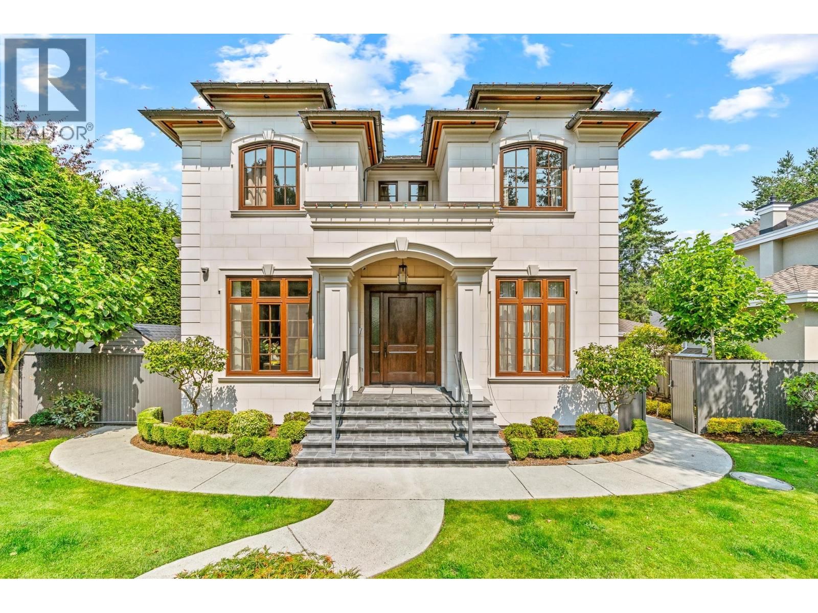 2867 44TH Avenue, Vancouver, British Columbia V6N 3K1