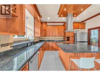 5180 CLIFTON Road | Richmond British Columbia | Slide Image Eight