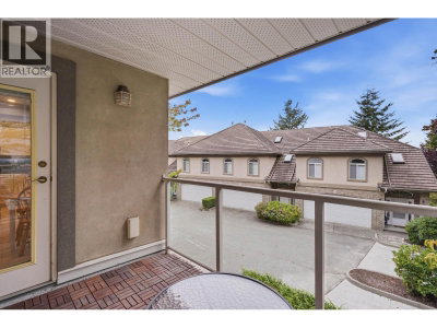915 FORT FRASER Rise | Port Coquitlam British Columbia | Slide Image Thirty-four