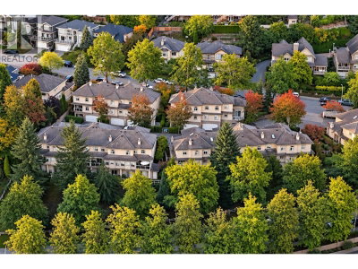 915 FORT FRASER Rise | Port Coquitlam British Columbia | Slide Image Thirty-eight