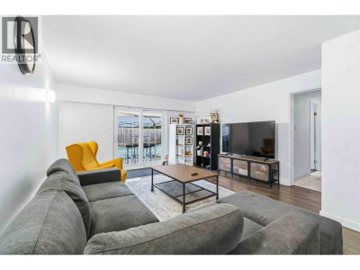 8680 CITADEL Crescent | Richmond British Columbia | Slide Image Ten