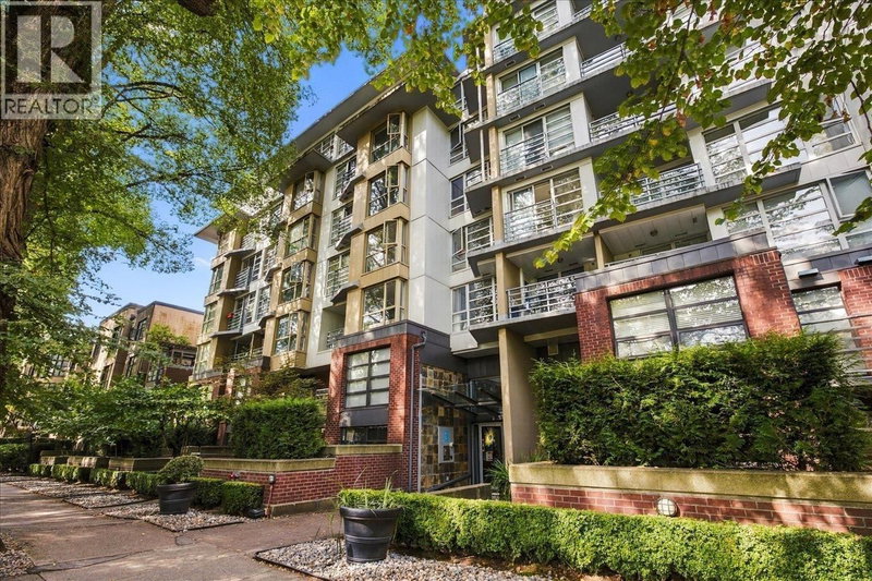 2137 10TH Avenue Vancouver British Columbia, V6K 4W4 - 1 Bedroom Condo For Sale