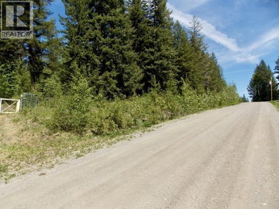 2 STARLIKE LAKE Road | Williams Lake British Columbia | Slide Image One
