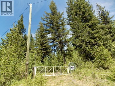 2 STARLIKE LAKE Road | Williams Lake British Columbia | Slide Image Thirteen