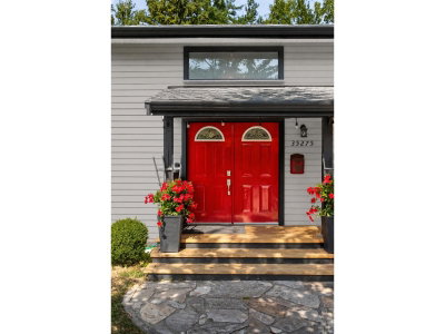 35275 WELLS GRAY Avenue | Abbotsford British Columbia | Slide Image Thirteen