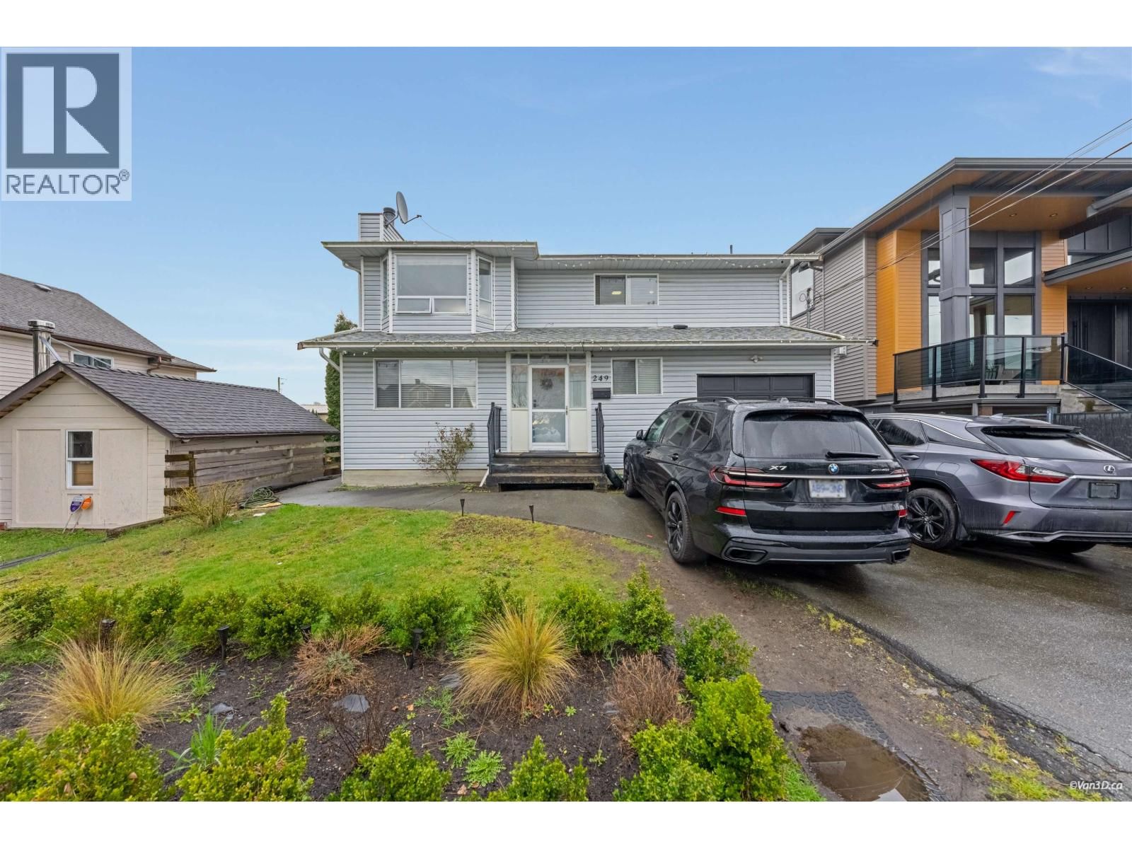 249 PEMBINA Street, New Westminster, British Columbia V3M 5J3