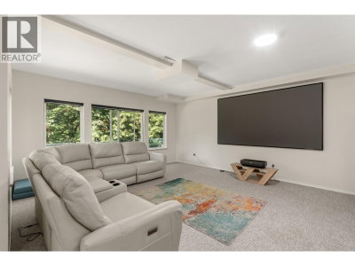 11355 COTTONWOOD Drive | Maple Ridge British Columbia | Slide Image Nineteen