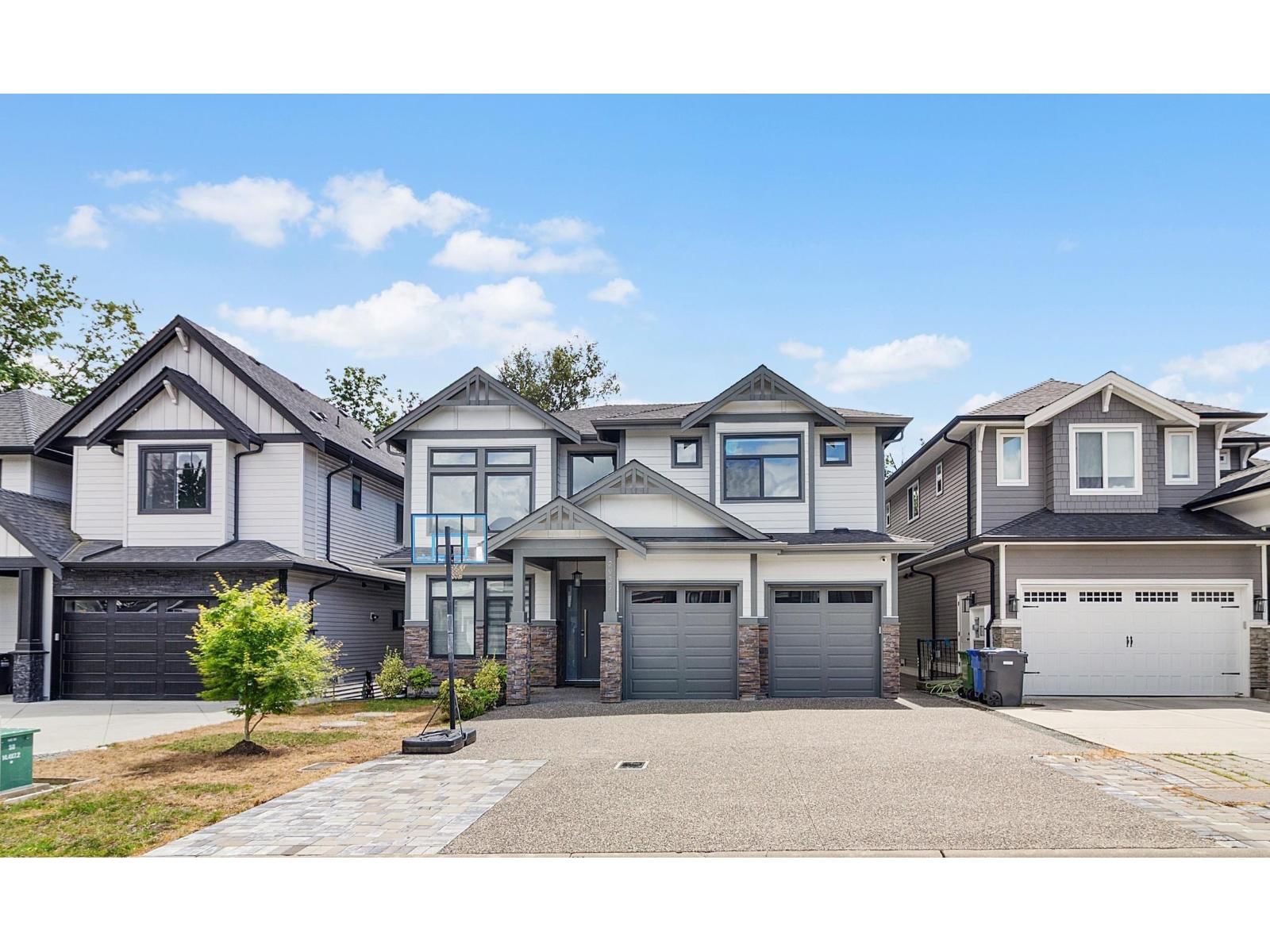 29574 CORVINA Court, Abbotsford, British Columbia V4X 0A6