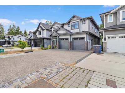 29574 CORVINA Court | Abbotsford British Columbia | Slide Image Four