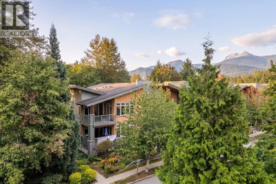 40147 GOVERNMENT Road | Squamish British Columbia | Slide Image Twenty-three