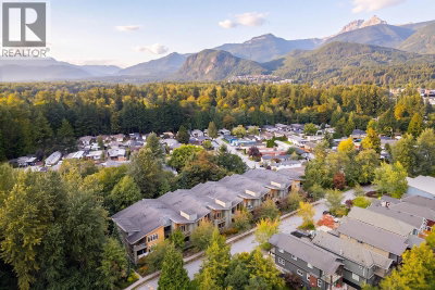 40147 GOVERNMENT Road | Squamish British Columbia | Slide Image Thirty-three