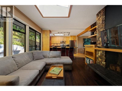 2344 HYANNIS Drive | North Vancouver British Columbia | Slide Image Eleven