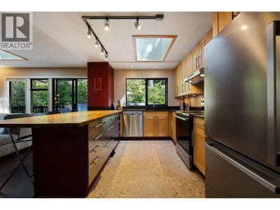 2344 HYANNIS Drive | North Vancouver British Columbia | Slide Image Eight