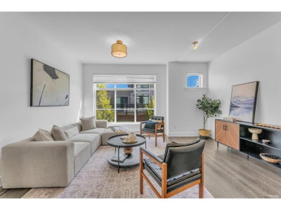 9989 BARNSTON Drive East | Surrey British Columbia | Slide Image Thirteen