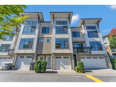 9989 BARNSTON Drive East | Surrey British Columbia | Slide Image Two