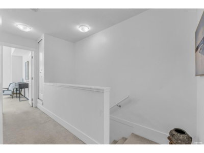 9989 BARNSTON Drive East | Surrey British Columbia | Slide Image Twenty
