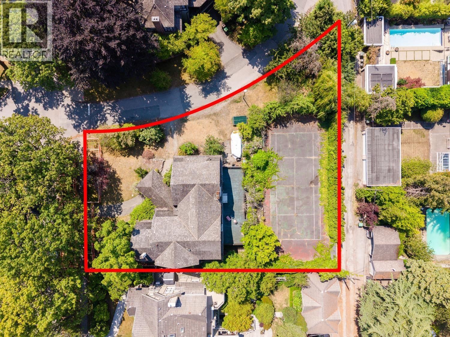 4987 CONNAUGHT Drive, Vancouver, British Columbia V6M 3E8