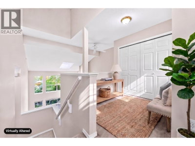 1171 O'FLAHERTY Gate | Port Coquitlam British Columbia | Slide Image Four