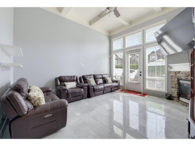 6577 SOUTHDOWNE Place | Chilliwack British Columbia | Slide Image Nine