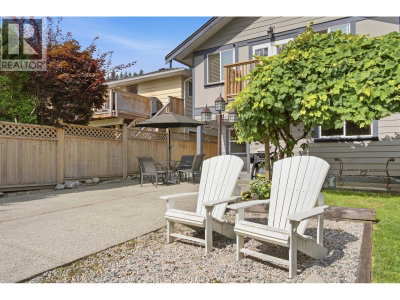 1153 WELLINGTON Drive | North Vancouver British Columbia | Slide Image Thirty-one