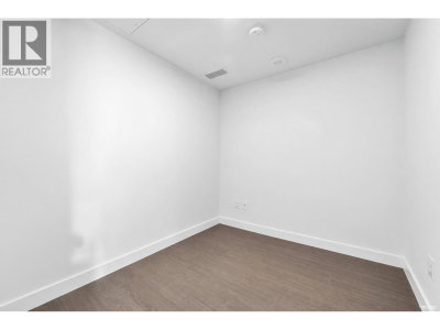 8800 HAZELBRIDGE Way | Richmond British Columbia | Slide Image Twenty