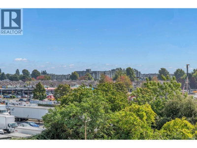 8800 HAZELBRIDGE Way | Richmond British Columbia | Slide Image Twenty-five