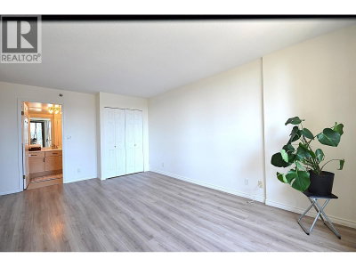 738 FARROW Street | Coquitlam British Columbia | Slide Image Twelve