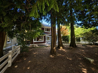 15055 20 Avenue | Surrey British Columbia | Slide Image Twelve