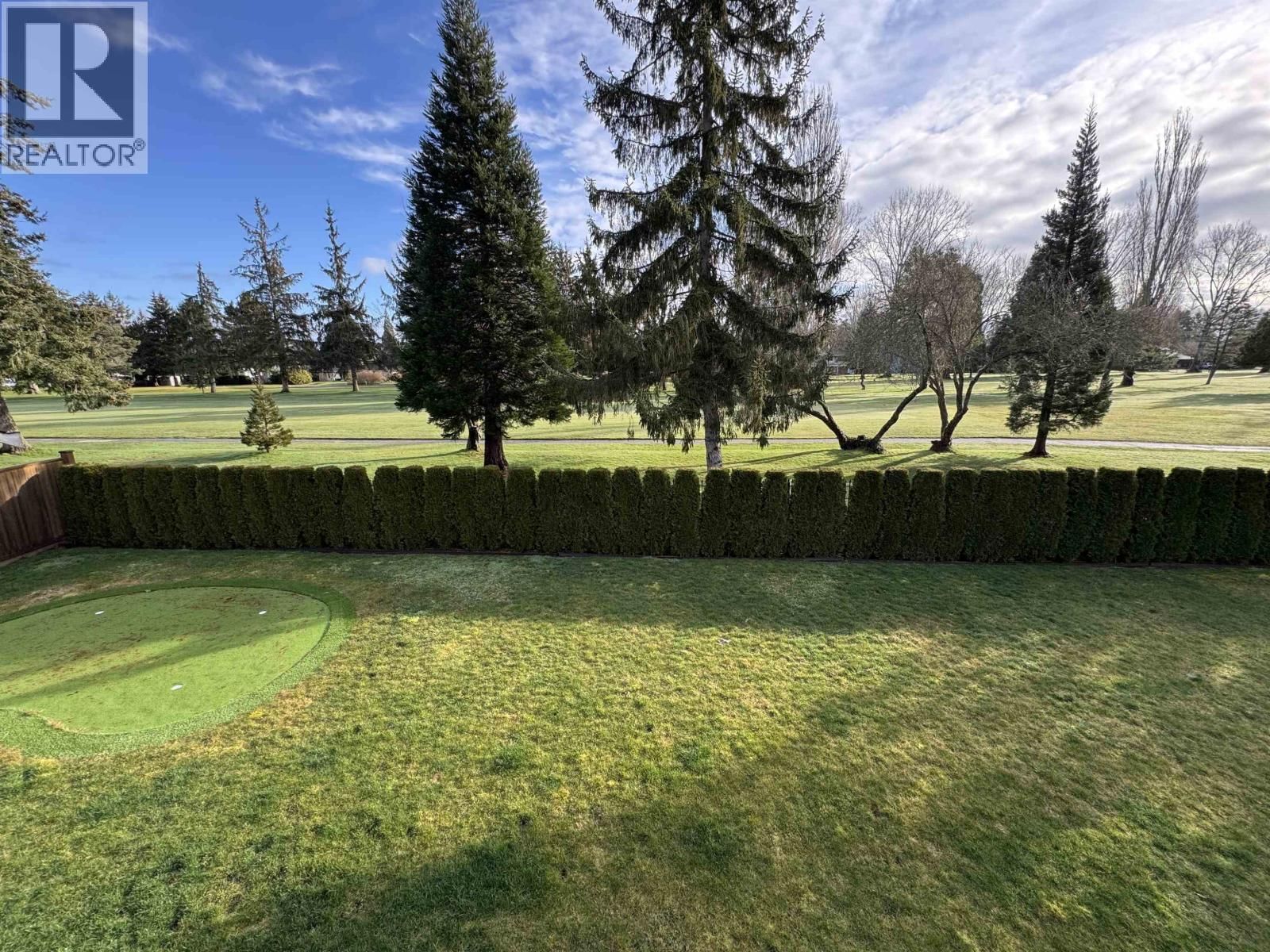 1010 EDEN Crescent, Tsawwassen, British Columbia V4L 1W7