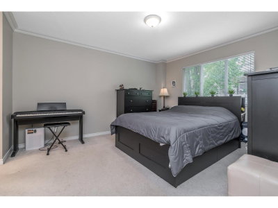 15133 29A Avenue | Surrey British Columbia | Slide Image Sixteen