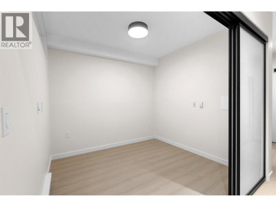 2015 ST. JOHNS Street | Port Moody British Columbia | Slide Image Seventeen