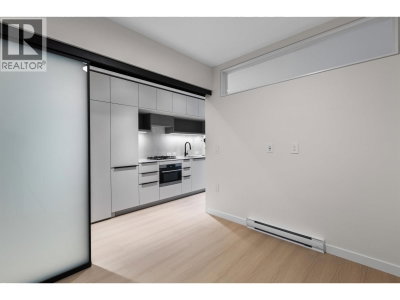 2015 ST. JOHNS Street | Port Moody British Columbia | Slide Image Nineteen
