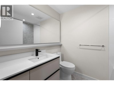 2015 ST. JOHNS Street | Port Moody British Columbia | Slide Image Twenty