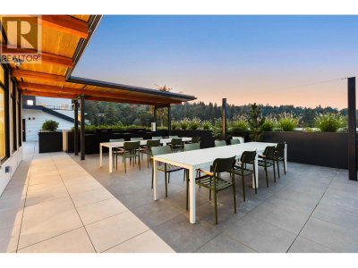2015 ST. JOHNS Street | Port Moody British Columbia | Slide Image Twenty-eight