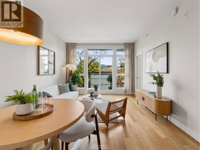 2020 ALMA Street | Vancouver British Columbia | Slide Image Nine