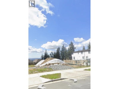 3508 HIGHLAND Drive | Coquitlam British Columbia | Slide Image Three