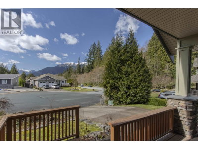 1003 ASH Place | Squamish British Columbia | Slide Image Three