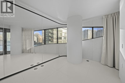 1033 NELSON Street | Vancouver British Columbia | Slide Image Thirteen