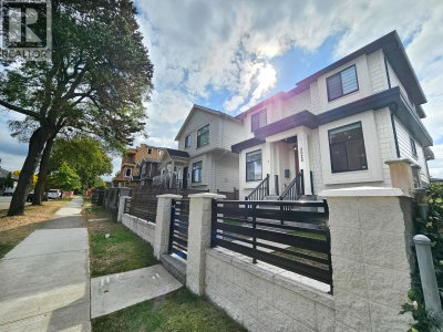 2026 32ND Avenue | Vancouver British Columbia | Slide Image Thirty-eight