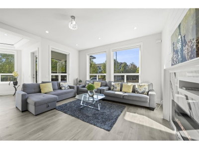 21070 76A Avenue | Langley British Columbia | Slide Image Ten
